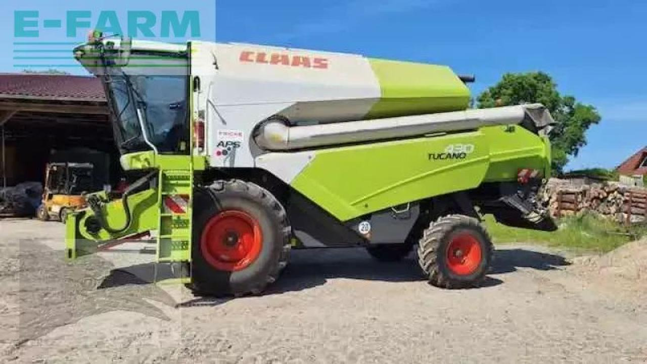 CLAAS tucano 430 - Labības kombains: foto 1 CLAAS tucano 430 - Labības kombains: foto 1