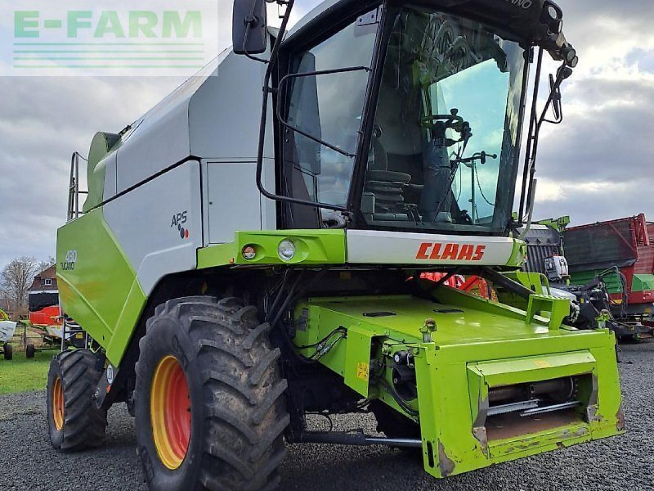 CLAAS tucano 430 - Labības kombains: foto 3 CLAAS tucano 430 - Labības kombains: foto 3