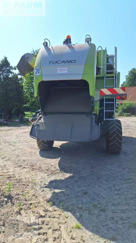 CLAAS tucano 430 - Labības kombains: foto 3 CLAAS tucano 430 - Labības kombains: foto 3