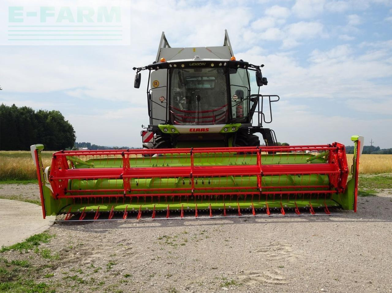 CLAAS v 620 mit wagen - Labības heders: foto 2 CLAAS v 620 mit wagen - Labības heders: foto 2
