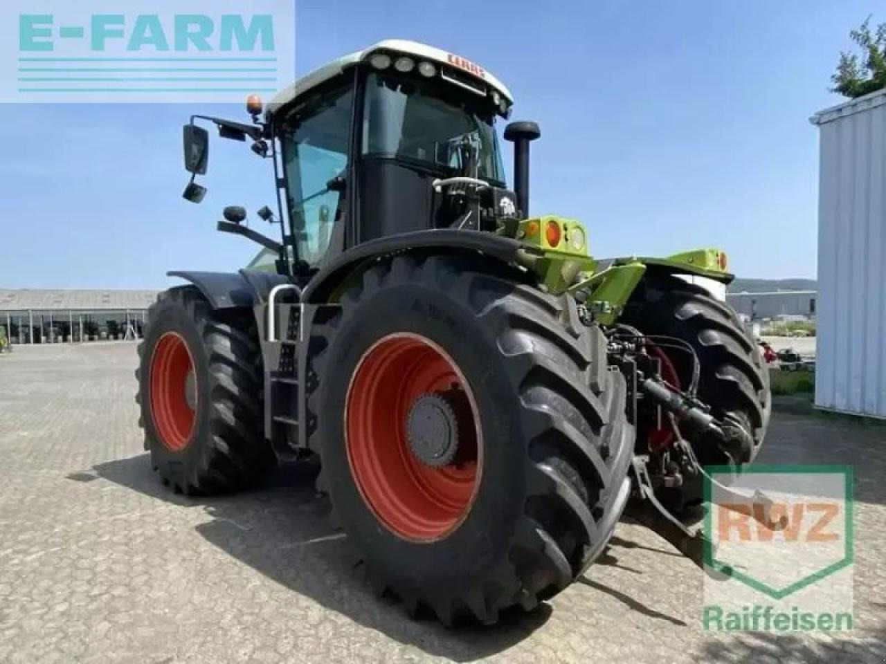 CLAAS xerion 3300 trac vc TRAC VC - Traktors: foto 5 CLAAS xerion 3300 trac vc TRAC VC - Traktors: foto 5