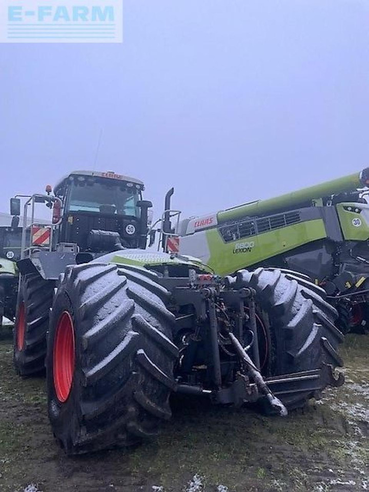 CLAAS xerion 3800 saddle trac SADDLE TRAC - Traktors: foto 4 CLAAS xerion 3800 saddle trac SADDLE TRAC - Traktors: foto 4