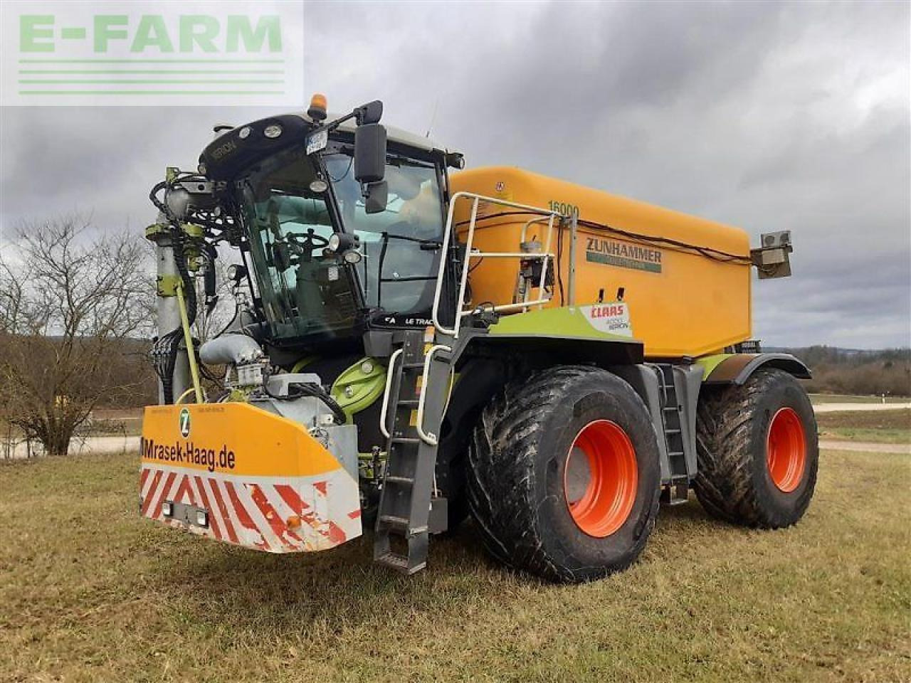 CLAAS xerion 4000 saddle trac SADDLE TRAC - Pašgājējmiglotājs: foto 2 CLAAS xerion 4000 saddle trac SADDLE TRAC - Pašgājējmiglotājs: foto 2