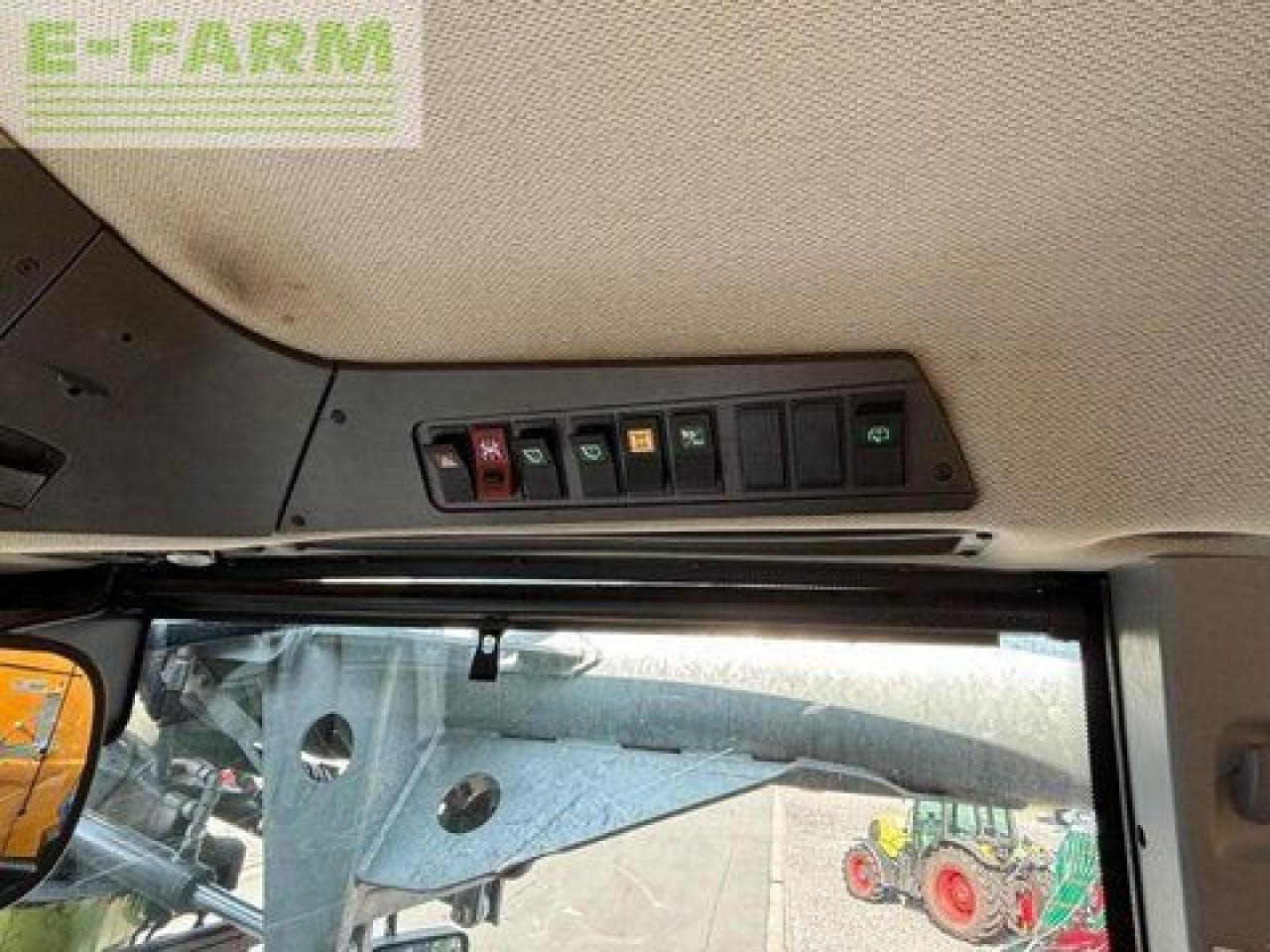 Traktors CLAAS xerion 4000 saddle trac, zunhammer acx 16 cbm SADDLE TRAC: foto 13