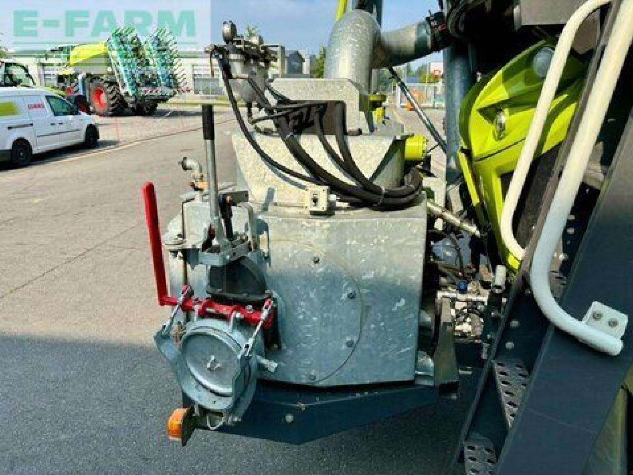 Traktors CLAAS xerion 4000 saddle trac, zunhammer acx 16 cbm SADDLE TRAC: foto 9
