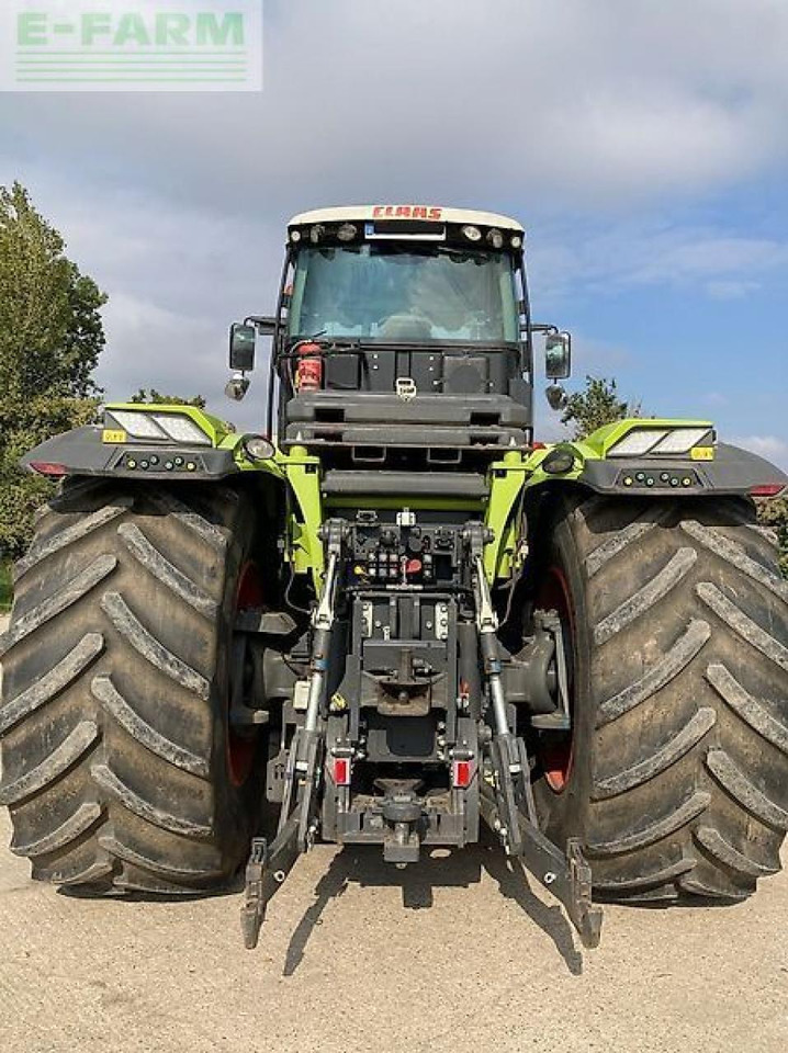 CLAAS xerion 5000 trac TRAC - Traktors: foto 2 CLAAS xerion 5000 trac TRAC - Traktors: foto 2