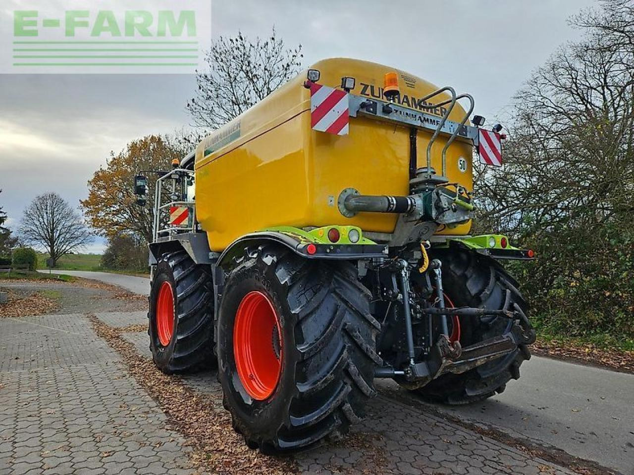 CLAAS xerion saddletrac 3800 "viele neuteile und reparaturen durchgeführt" - Pašgājējmiglotājs: foto 5 CLAAS xerion saddletrac 3800 "viele neuteile und reparaturen durchgeführt" - Pašgājējmiglotājs: foto 5