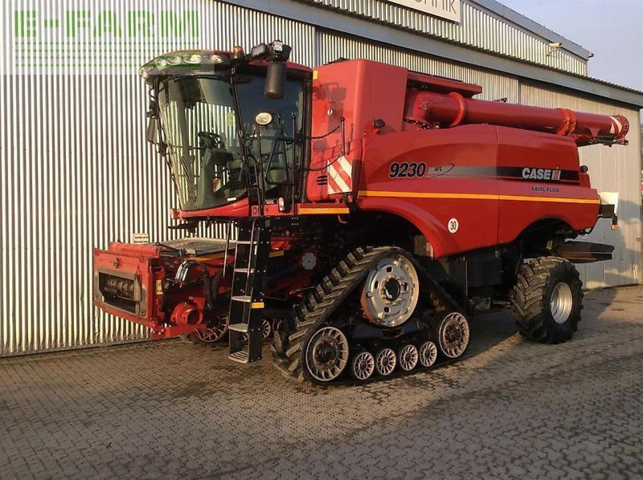 Case-IH axial 9230 - Labības kombains: foto 1 Case-IH axial 9230 - Labības kombains: foto 1