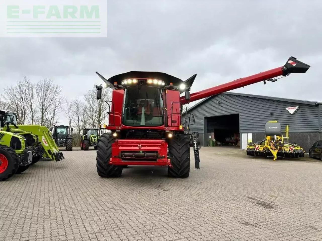 Case-IH axial flow 8250 - Labības kombains: foto 2 Case-IH axial flow 8250 - Labības kombains: foto 2