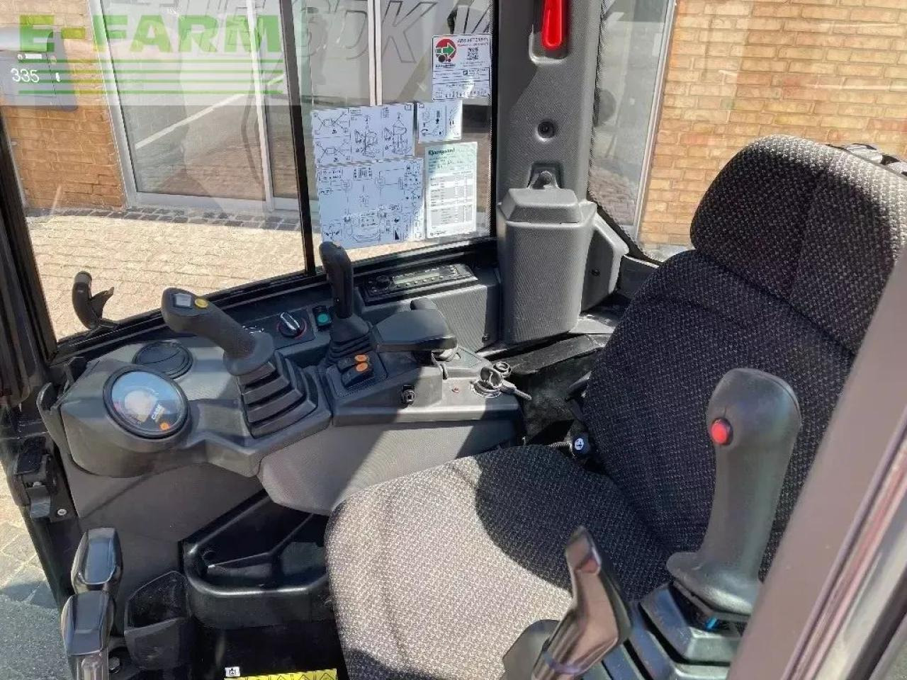 Case-IH cx 19 d - Mini-ekskavators: foto 5 Case-IH cx 19 d - Mini-ekskavators: foto 5