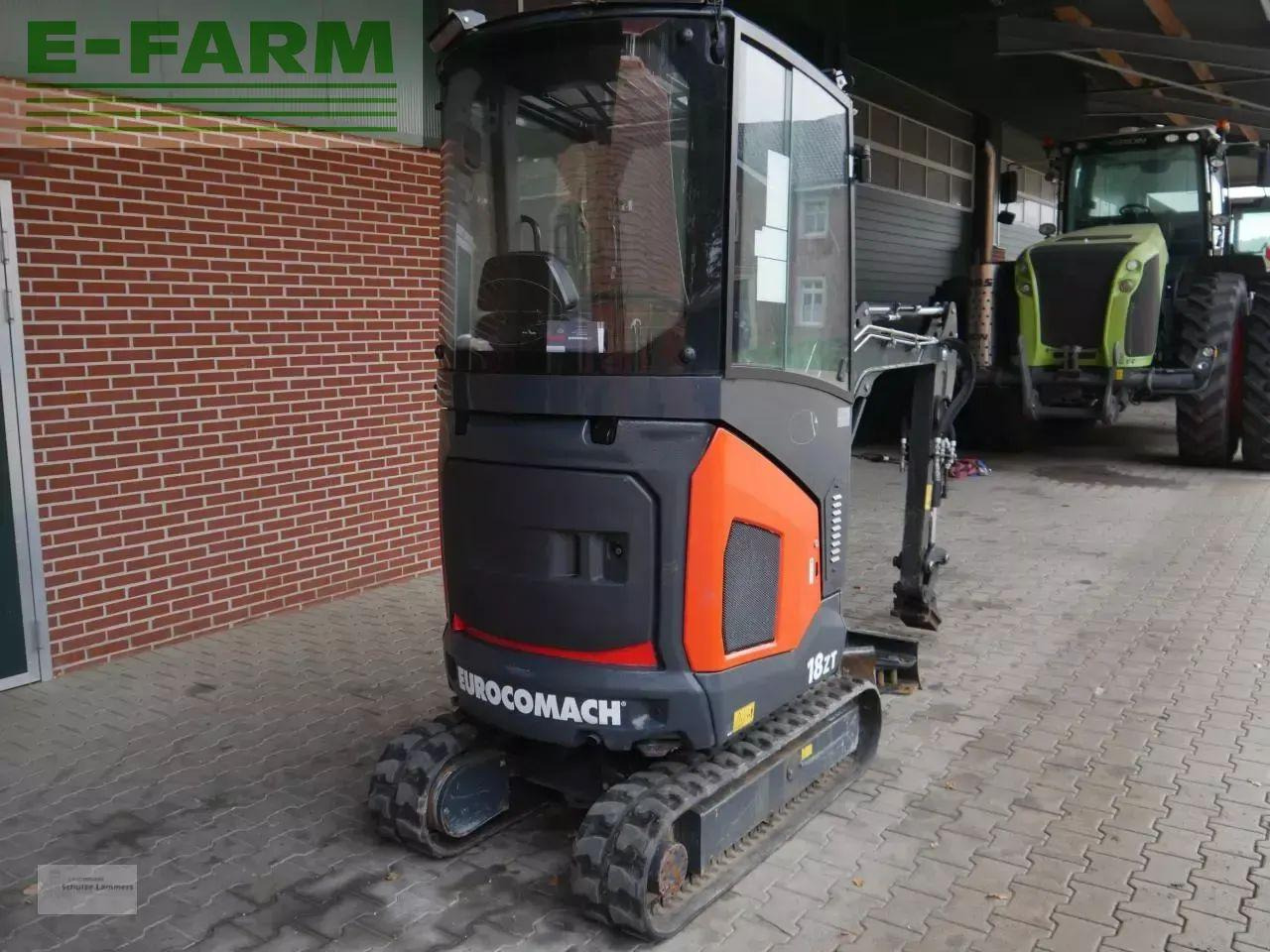 Case-IH eurocomach 18zt - Mini-ekskavators: foto 4 Case-IH eurocomach 18zt - Mini-ekskavators: foto 4