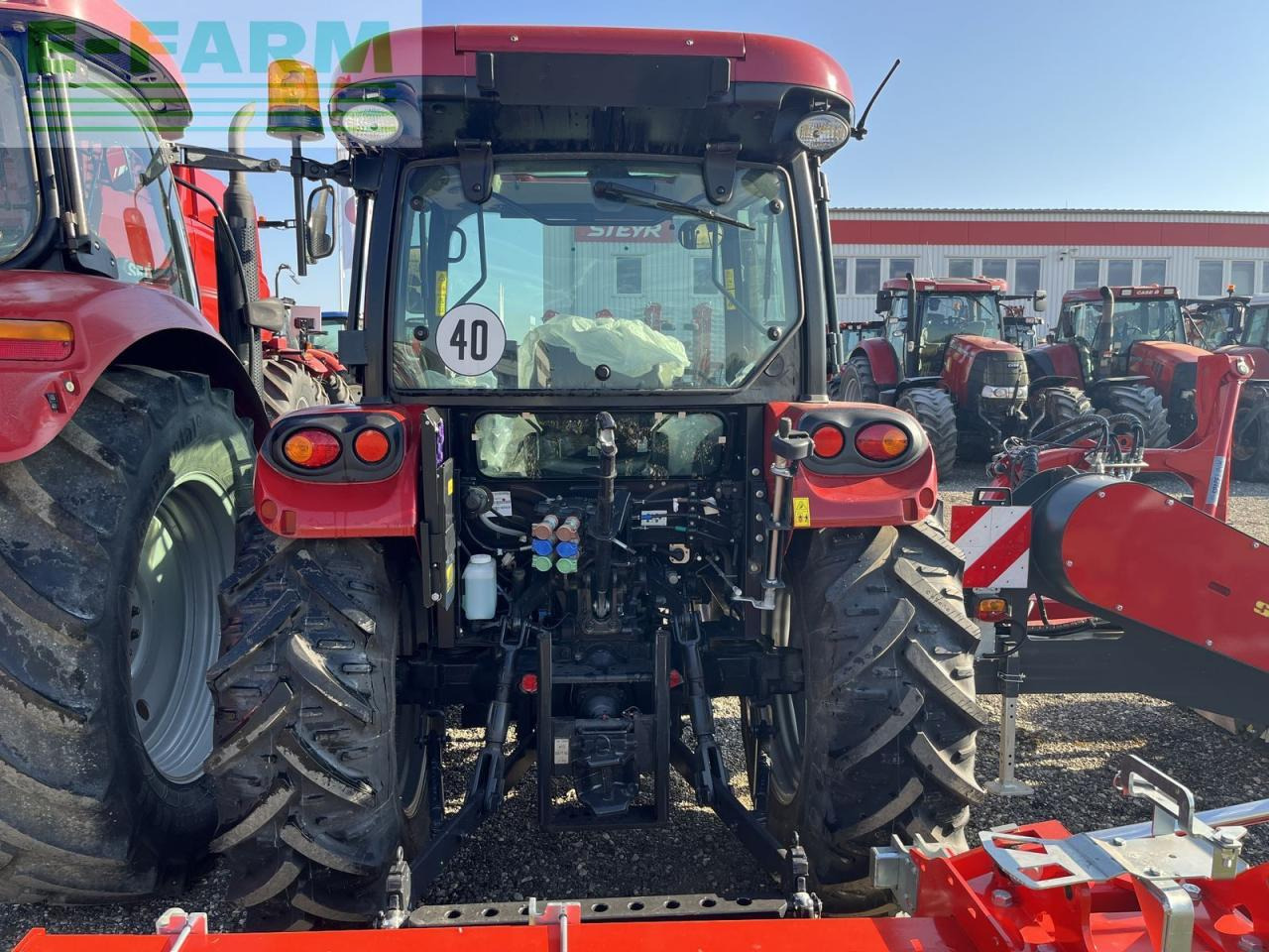 Case-IH farmall 55 a (stage v) - Traktors: foto 3 Case-IH farmall 55 a (stage v) - Traktors: foto 3