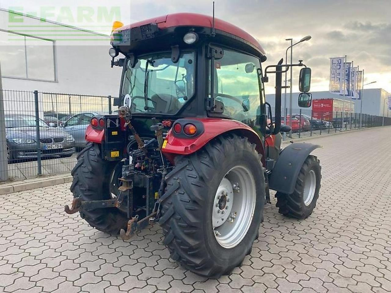 Case-IH farmall 75a - Traktors: foto 4 Case-IH farmall 75a - Traktors: foto 4