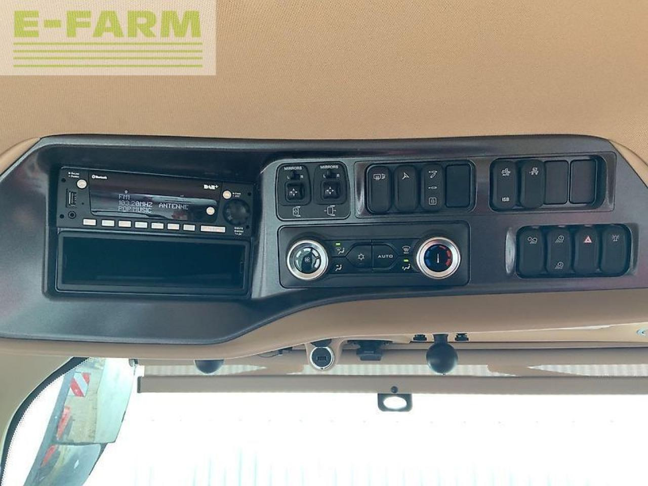 Traktors Case-IH magnum 400 rowtrac RowTrac: foto 13