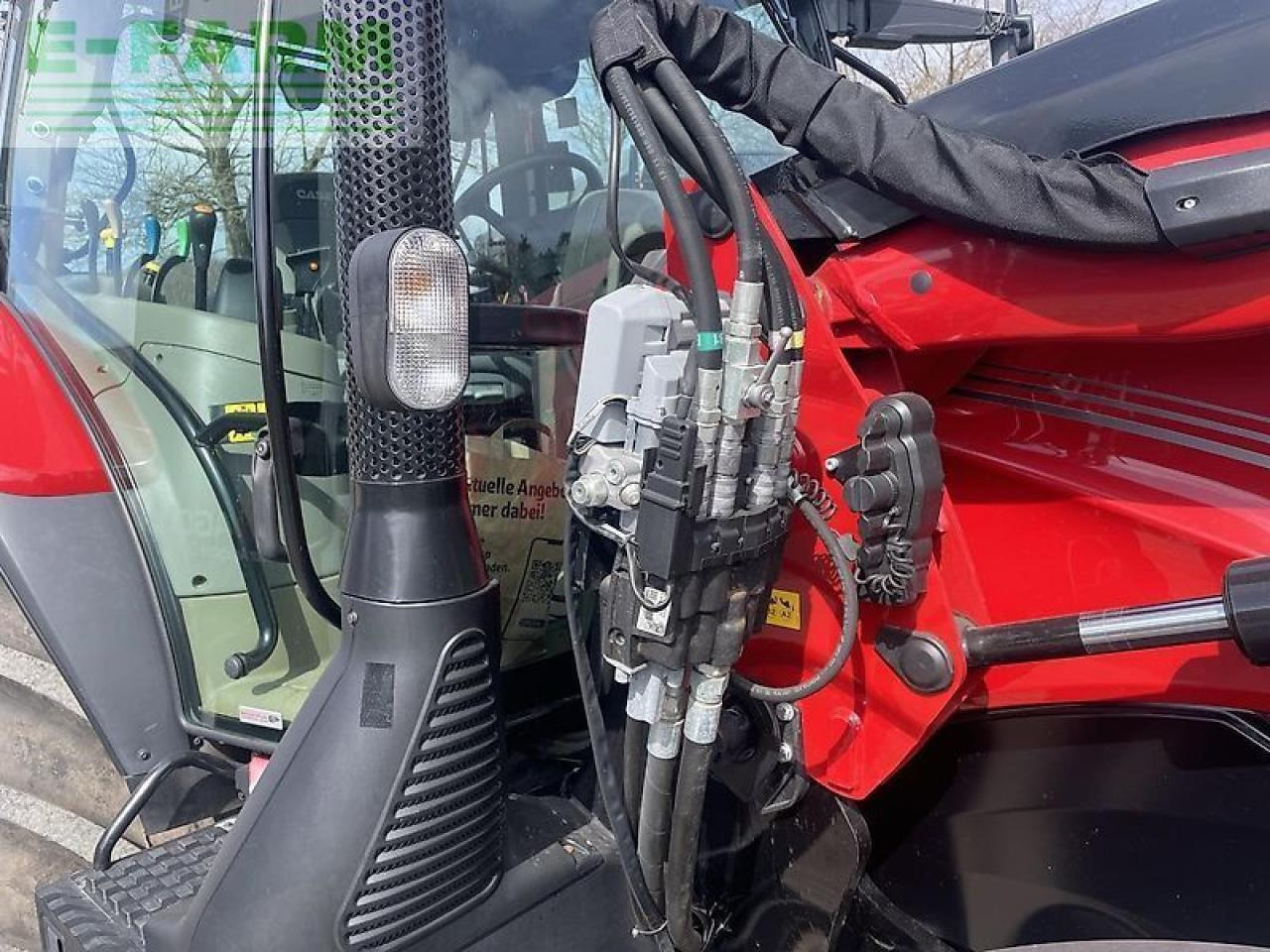 Case-IH maxxum 115 - Traktors: foto 4 Case-IH maxxum 115 - Traktors: foto 4