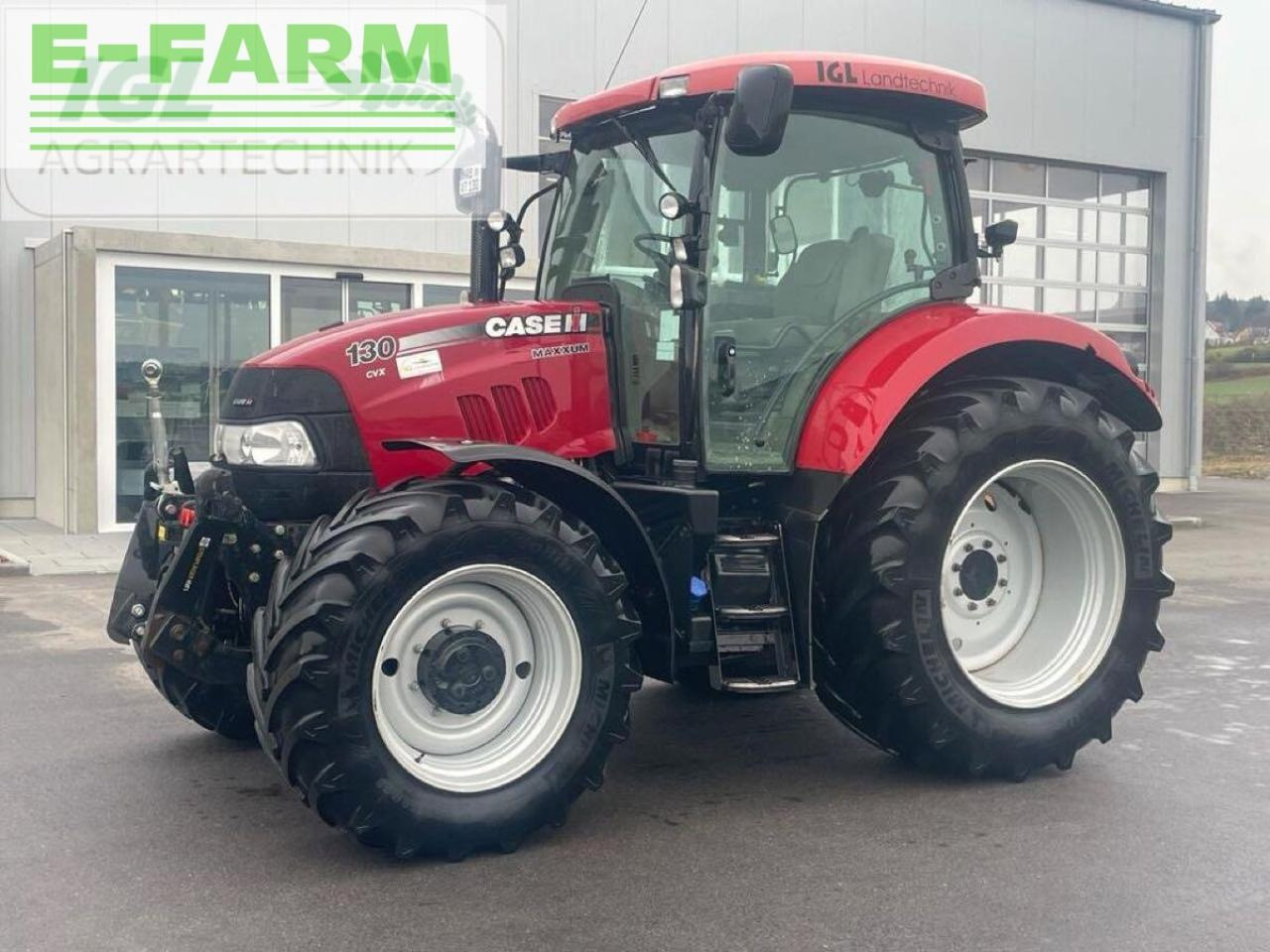 Case-IH maxxum cvx 130 CVX - Traktors: foto 1 Case-IH maxxum cvx 130 CVX - Traktors: foto 1