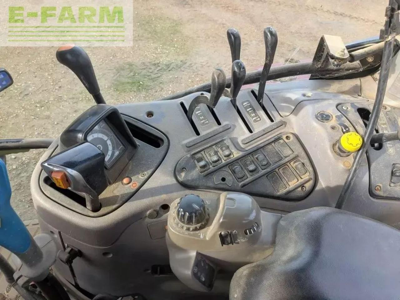 Case-IH mxu 125 - Traktors: foto 5 Case-IH mxu 125 - Traktors: foto 5