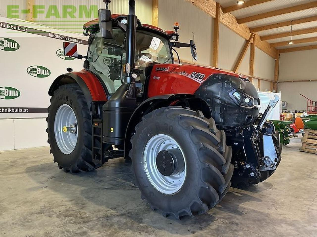 Case-IH optum 250 cvxdrive - Traktors: foto 2 Case-IH optum 250 cvxdrive - Traktors: foto 2