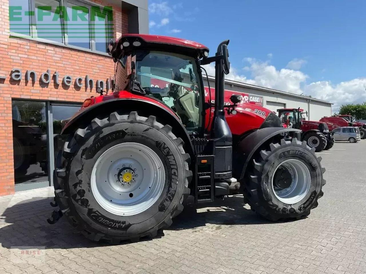 Case-IH optum 300 cvxdrive afs inkl. rtk - Traktors: foto 4 Case-IH optum 300 cvxdrive afs inkl. rtk - Traktors: foto 4