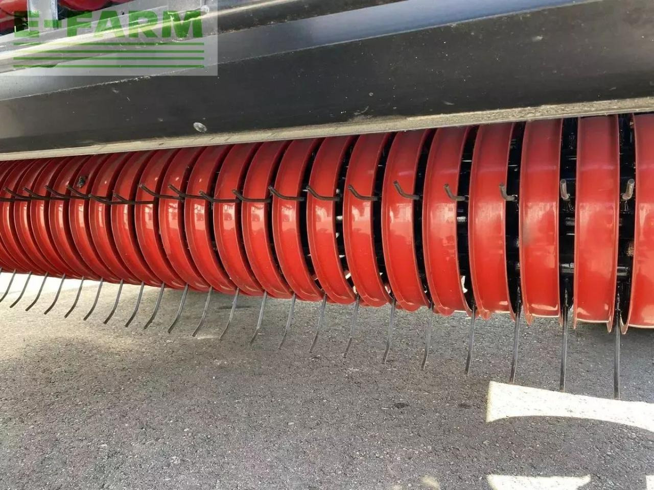 Case-IH rb 466 hd pro cutter 25 k - Kīpu prese: foto 3 Case-IH rb 466 hd pro cutter 25 k - Kīpu prese: foto 3