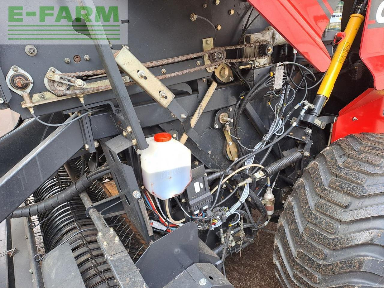 Kīpu prese Case-IH rb 544: foto 12