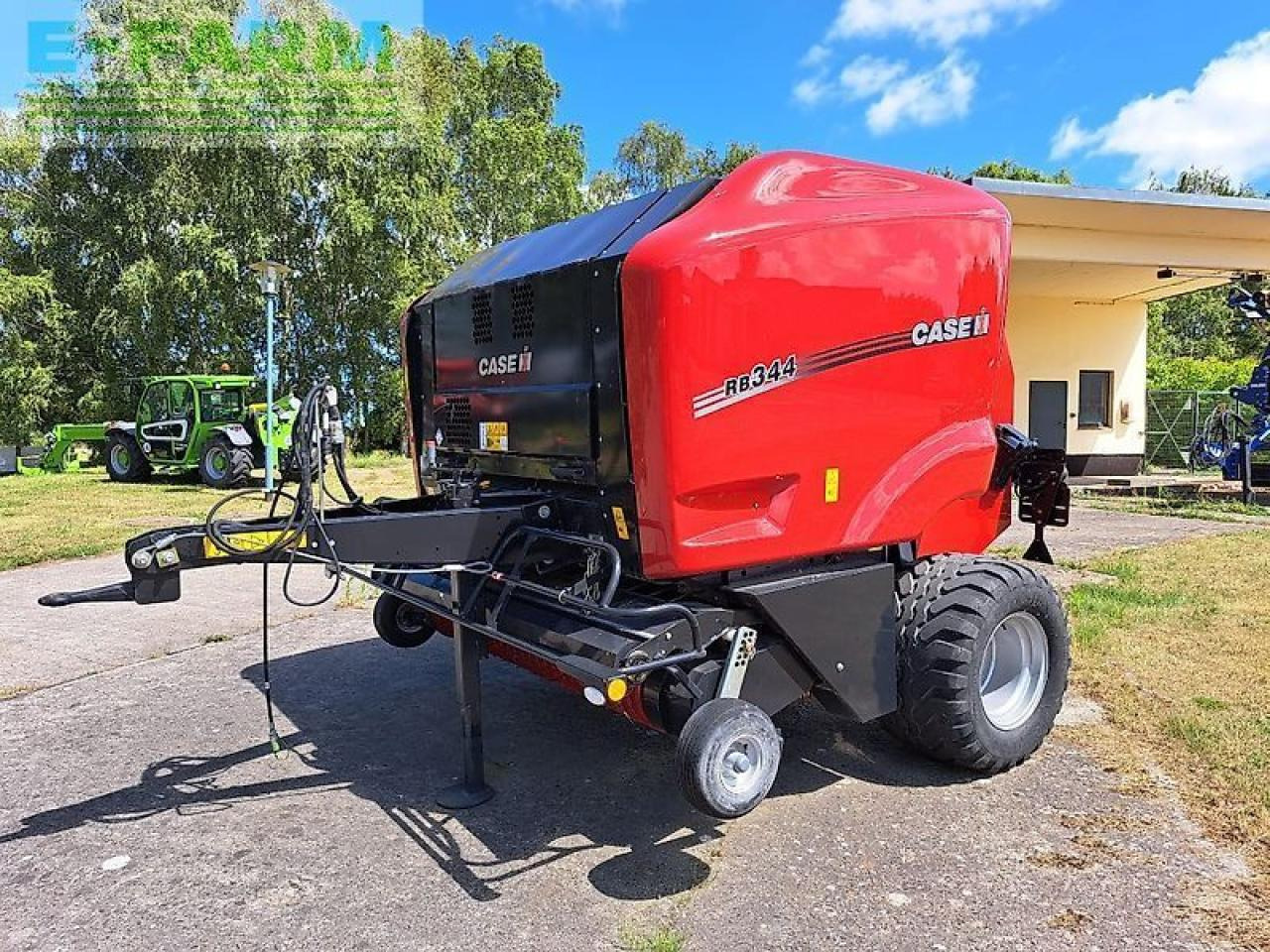 Case-IH rb344 rotor cutter - Kīpu prese: foto 1 Case-IH rb344 rotor cutter - Kīpu prese: foto 1