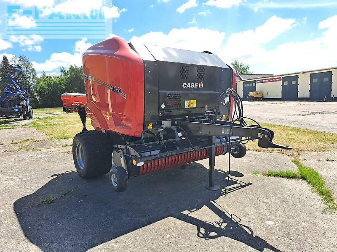 Case-IH rb344 rotor cutter - Kīpu prese: foto 2 Case-IH rb344 rotor cutter - Kīpu prese: foto 2