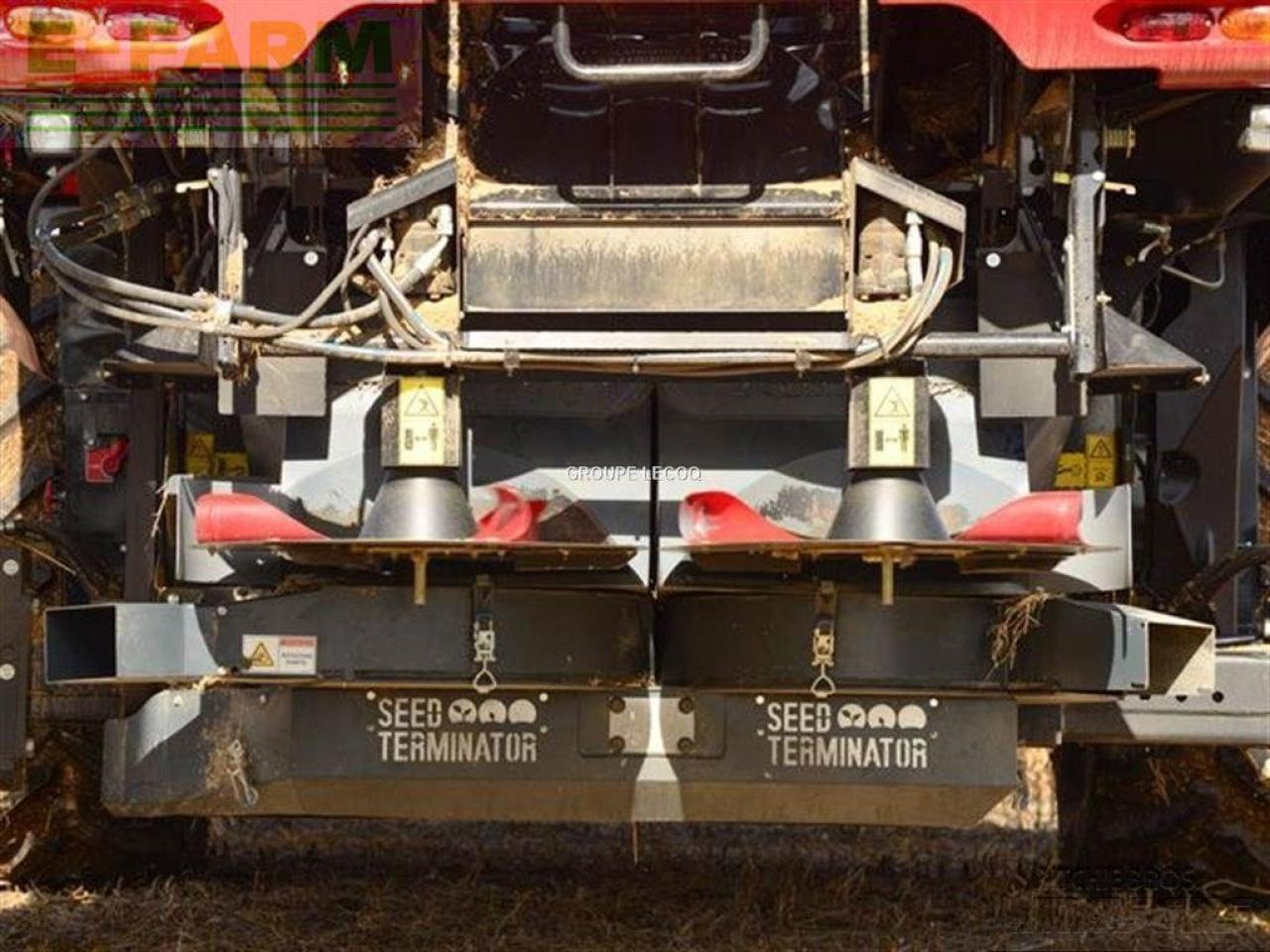 Case-IH seed terminator bouchard diffusion - Labības kombains: foto 1 Case-IH seed terminator bouchard diffusion - Labības kombains: foto 1