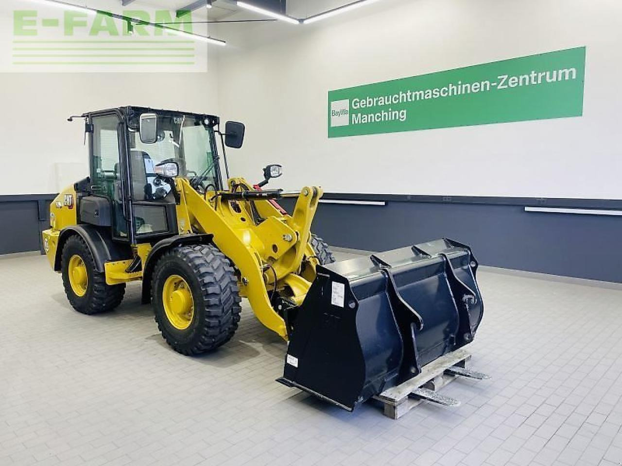 Caterpillar 906-14a - Mini-ekskavators: foto 1 Caterpillar 906-14a - Mini-ekskavators: foto 1