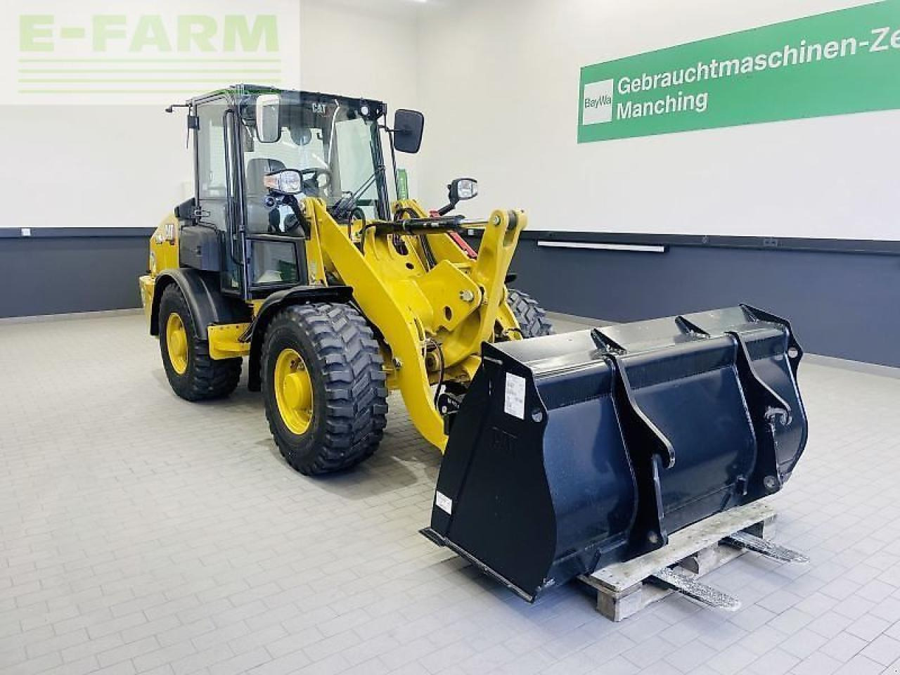 Caterpillar 906-14a - Mini-ekskavators: foto 3 Caterpillar 906-14a - Mini-ekskavators: foto 3