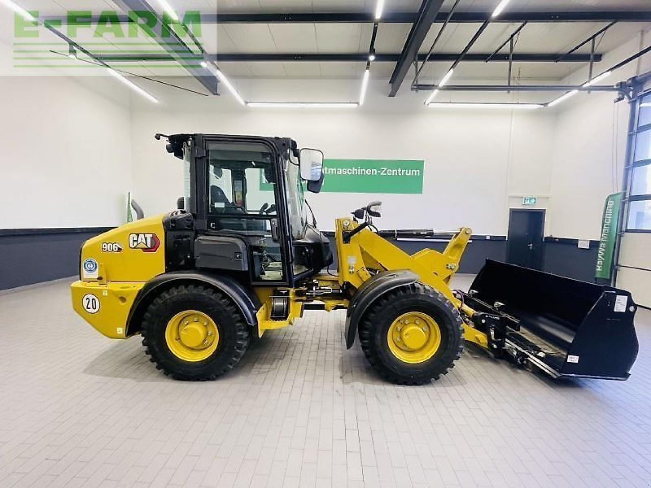 Caterpillar 906-14a - Mini-ekskavators: foto 4 Caterpillar 906-14a - Mini-ekskavators: foto 4