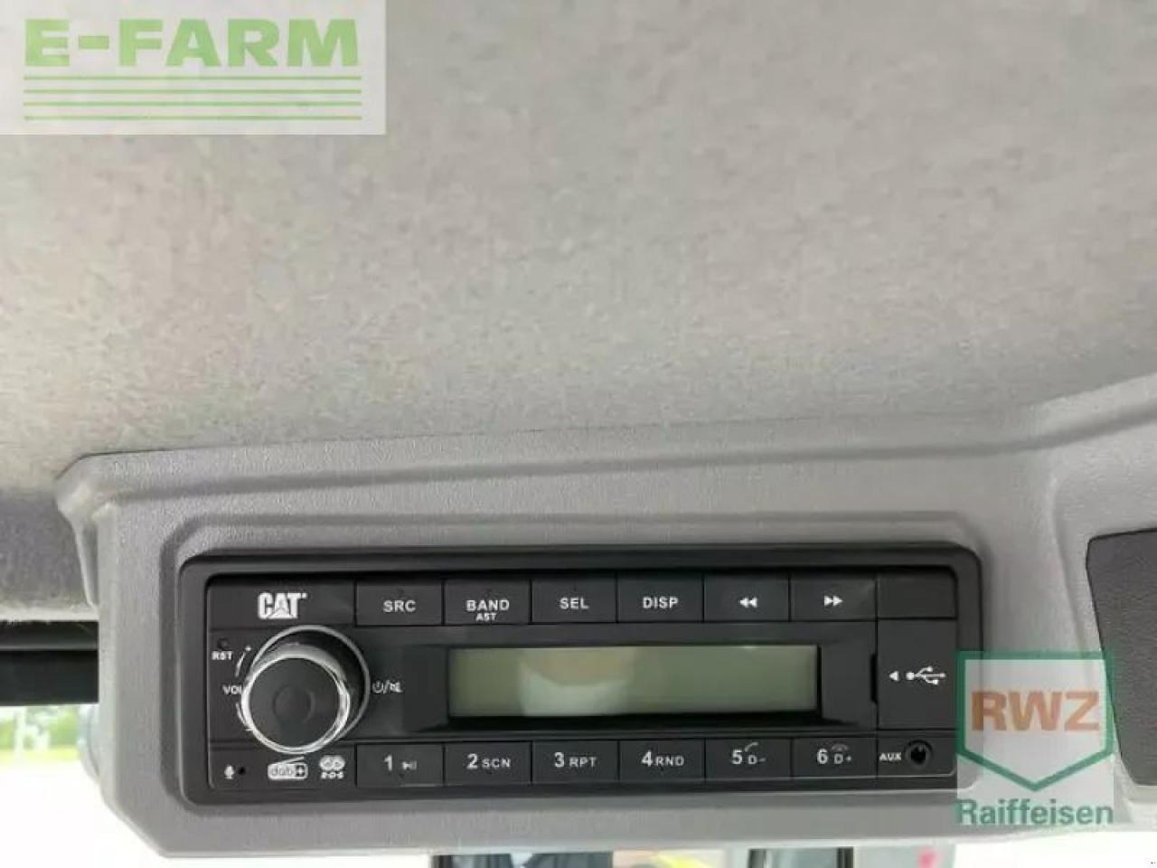 Mini-ekskavators Caterpillar 906 radlader: foto 12