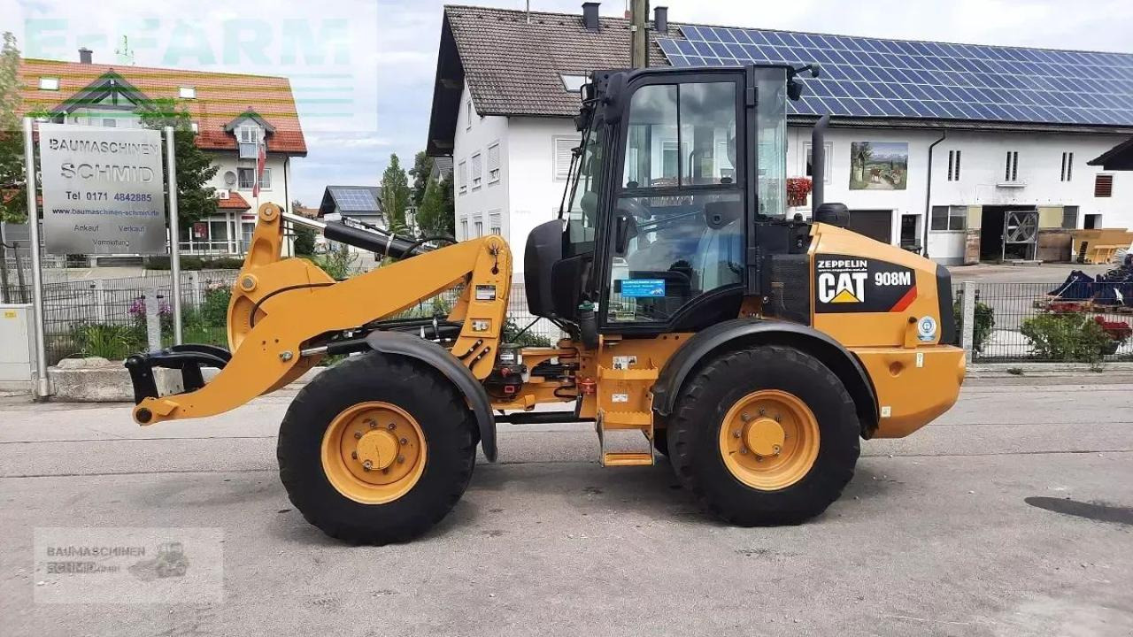 Caterpillar 908m - Mini-ekskavators: foto 1 Caterpillar 908m - Mini-ekskavators: foto 1