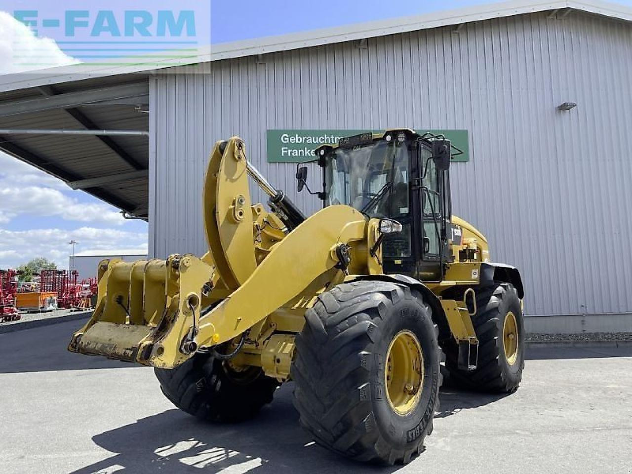 Caterpillar cat 938m - Mini-ekskavators: foto 1 Caterpillar cat 938m - Mini-ekskavators: foto 1