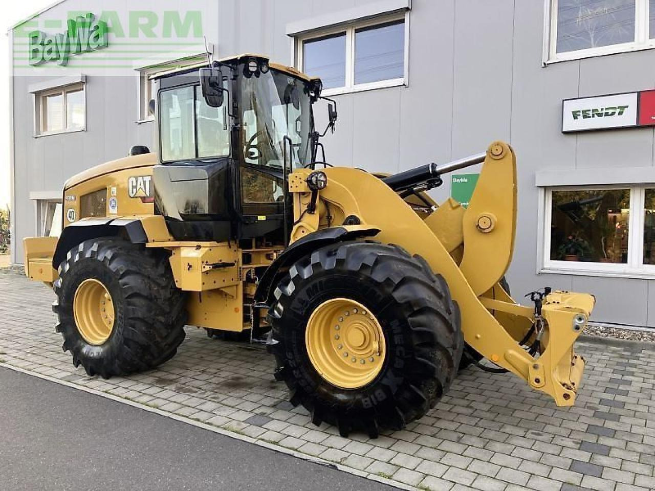 Caterpillar cat 938m - Mini-ekskavators: foto 1 Caterpillar cat 938m - Mini-ekskavators: foto 1