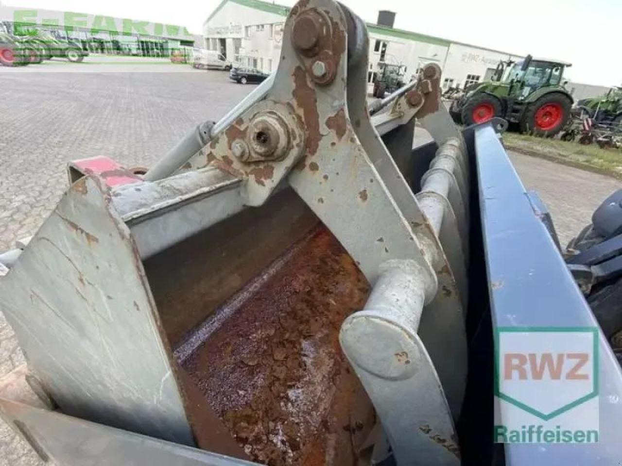 Caterpillar th 407c kompaktlad - Mini-ekskavators: foto 5 Caterpillar th 407c kompaktlad - Mini-ekskavators: foto 5