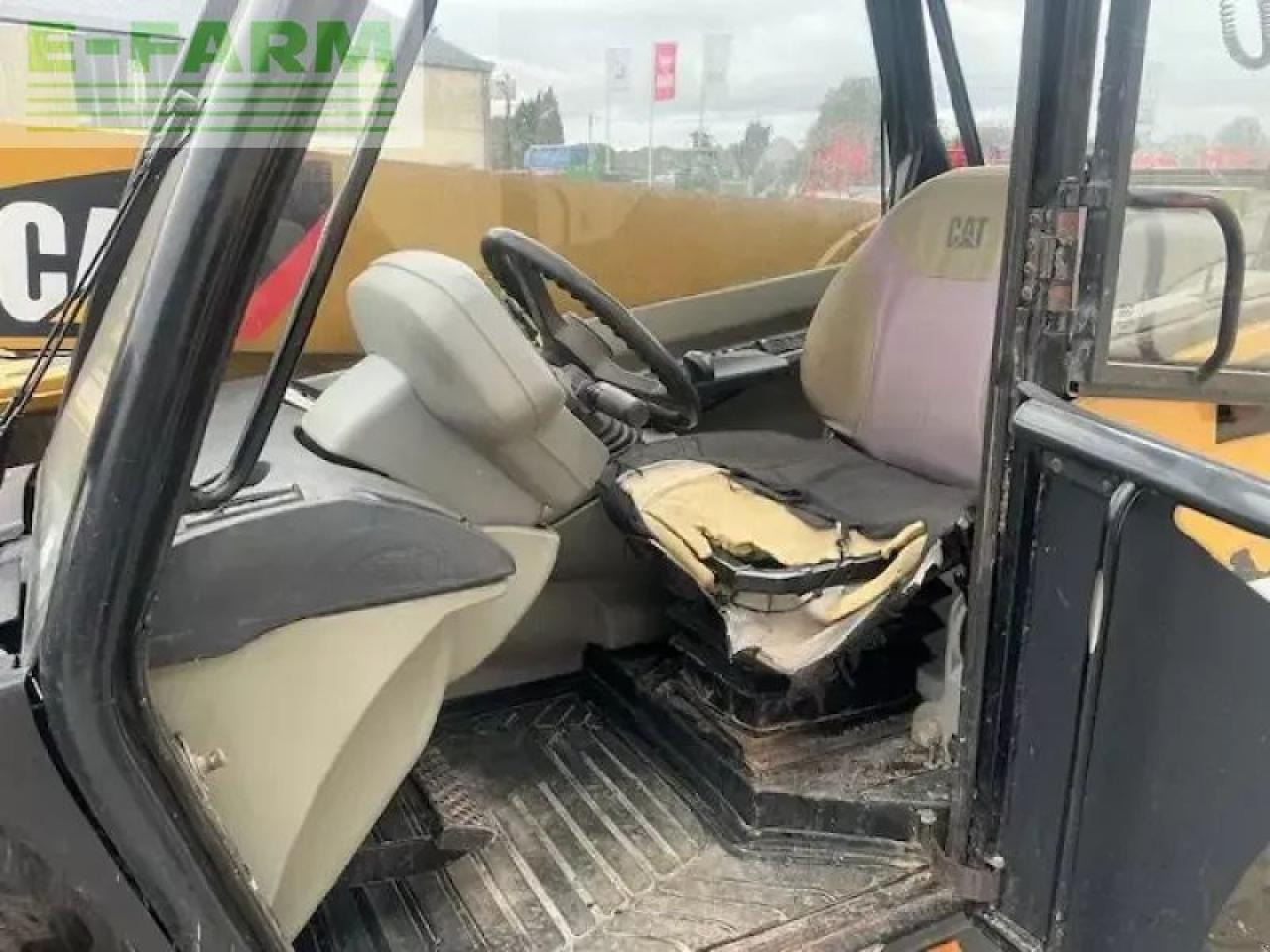 Caterpillar th220bma2 - Teleskopiskais iekrāvējs: foto 5 Caterpillar th220bma2 - Teleskopiskais iekrāvējs: foto 5