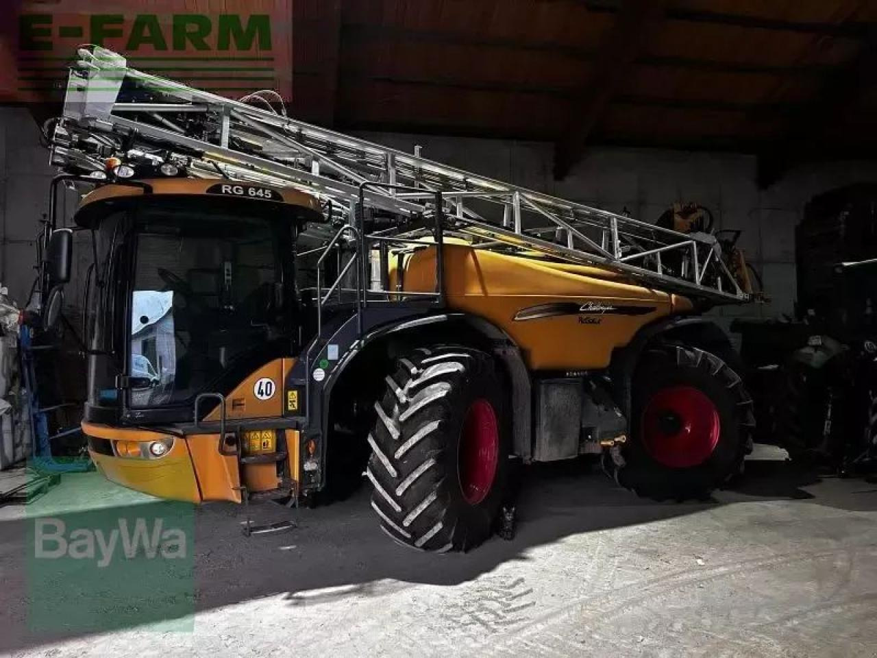 Challenger rogator 645 - Piekabināmais miglotājs: foto 1 Challenger rogator 645 - Piekabināmais miglotājs: foto 1