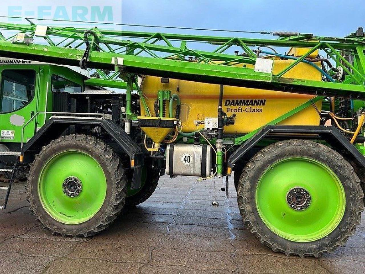 Dammann dtp 5000 profi-claas - Piekabināmais miglotājs: foto 1 Dammann dtp 5000 profi-claas - Piekabināmais miglotājs: foto 1