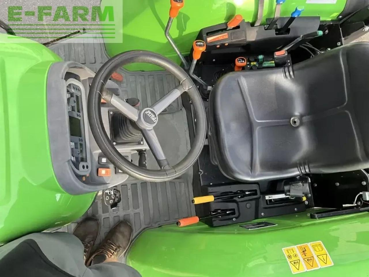 Deutz-Fahr 4080 e - Traktors: foto 3 Deutz-Fahr 4080 e - Traktors: foto 3