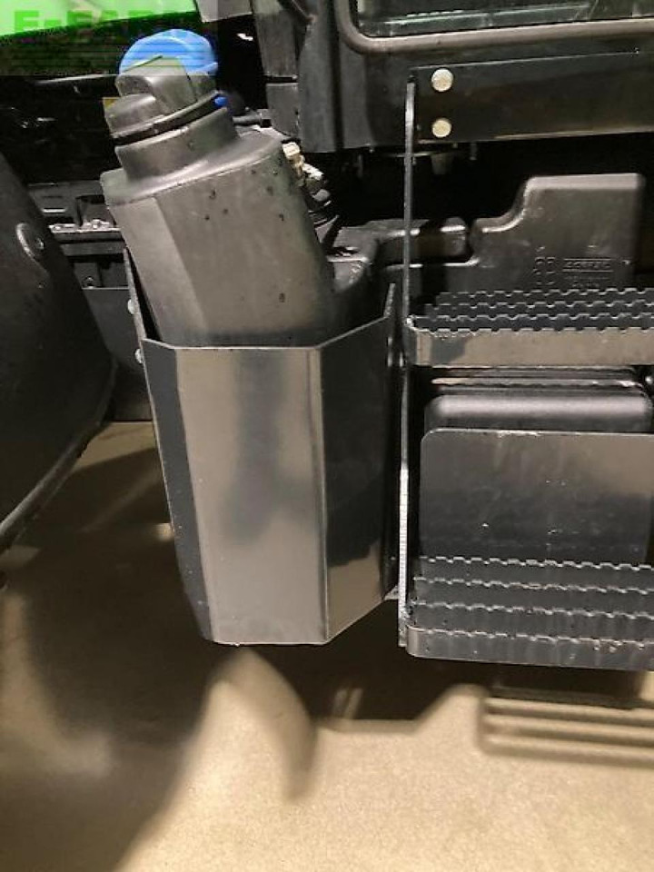 Deutz-Fahr 5115 gs - Traktors: foto 4 Deutz-Fahr 5115 gs - Traktors: foto 4