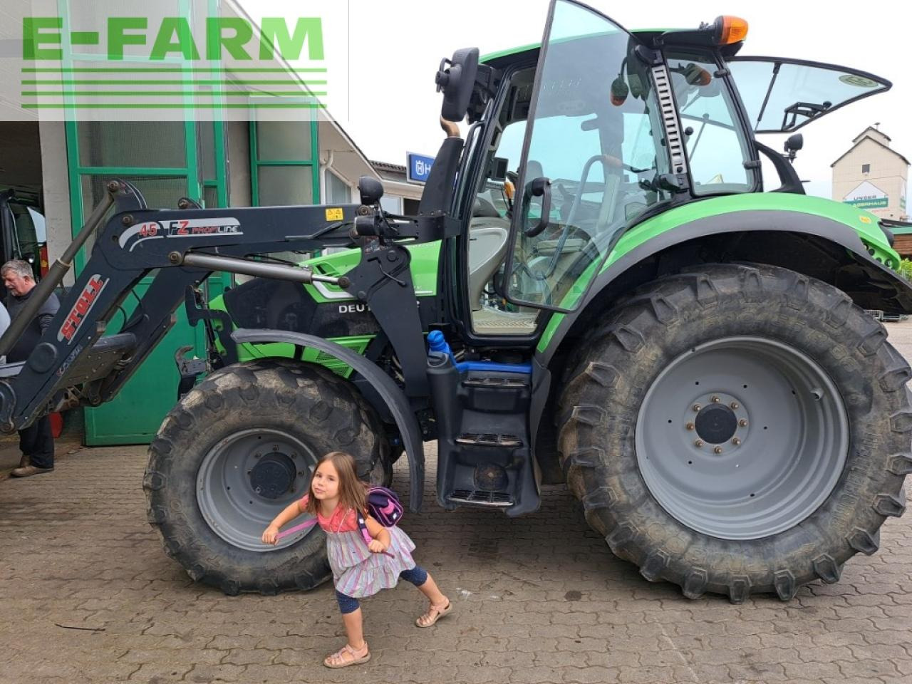 Deutz-Fahr 6130.4TTV - Traktors: foto 3 Deutz-Fahr 6130.4TTV - Traktors: foto 3