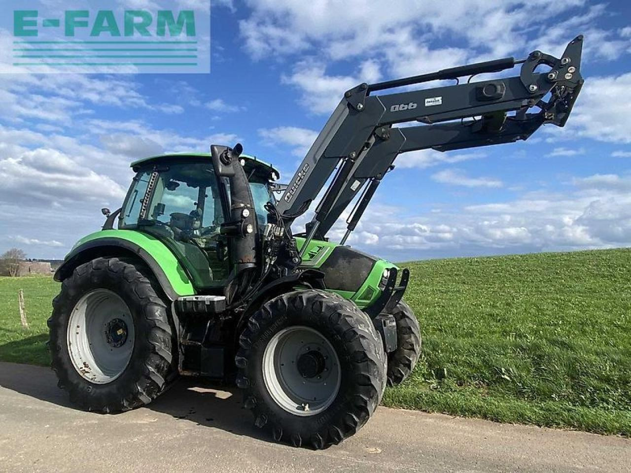 Deutz-Fahr 6150.4 agrotron ttv - Traktors: foto 1 Deutz-Fahr 6150.4 agrotron ttv - Traktors: foto 1