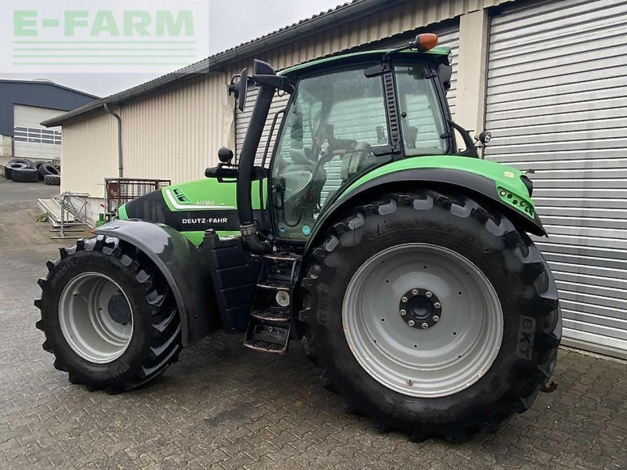 Deutz-Fahr 6190 agrotron ttv TTV - Traktors: foto 3 Deutz-Fahr 6190 agrotron ttv TTV - Traktors: foto 3