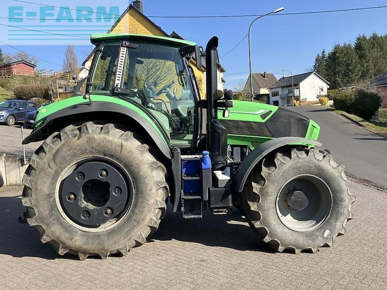 Deutz-Fahr 7250 agrotron ttv - Traktors: foto 3 Deutz-Fahr 7250 agrotron ttv - Traktors: foto 3