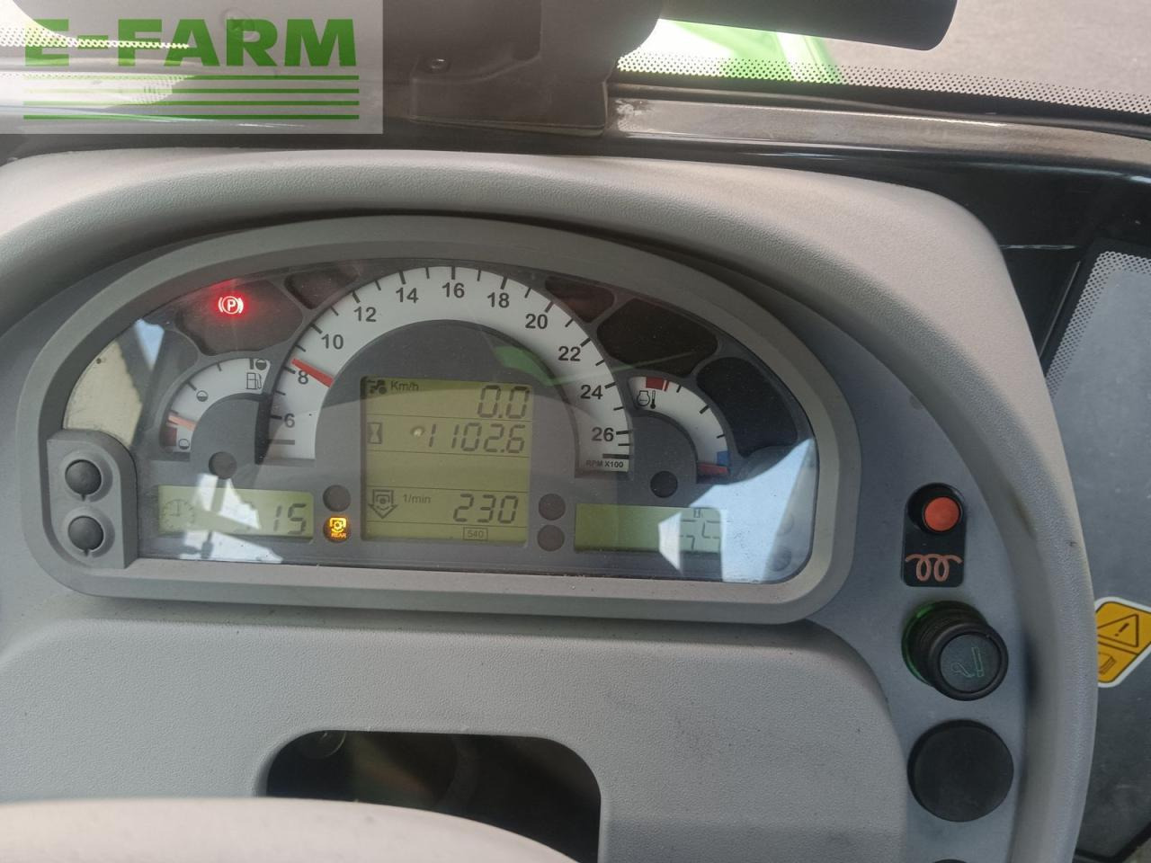 Deutz-Fahr agroplus 320 ecoline aktion201 Ecoline - Traktors: foto 2 Deutz-Fahr agroplus 320 ecoline aktion201 Ecoline - Traktors: foto 2