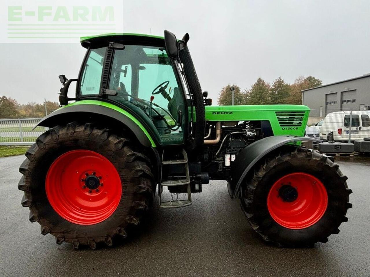 Deutz-Fahr agrotron 165 - Traktors: foto 3 Deutz-Fahr agrotron 165 - Traktors: foto 3