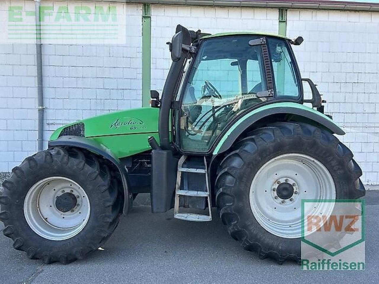 Deutz-Fahr agrotron 165 mk3 - Traktors: foto 1 Deutz-Fahr agrotron 165 mk3 - Traktors: foto 1
