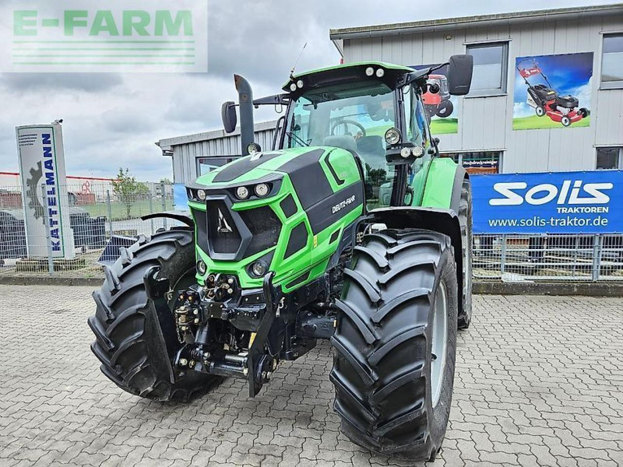 Deutz-Fahr agrotron 6185 ttv TTV - Traktors: foto 1 Deutz-Fahr agrotron 6185 ttv TTV - Traktors: foto 1