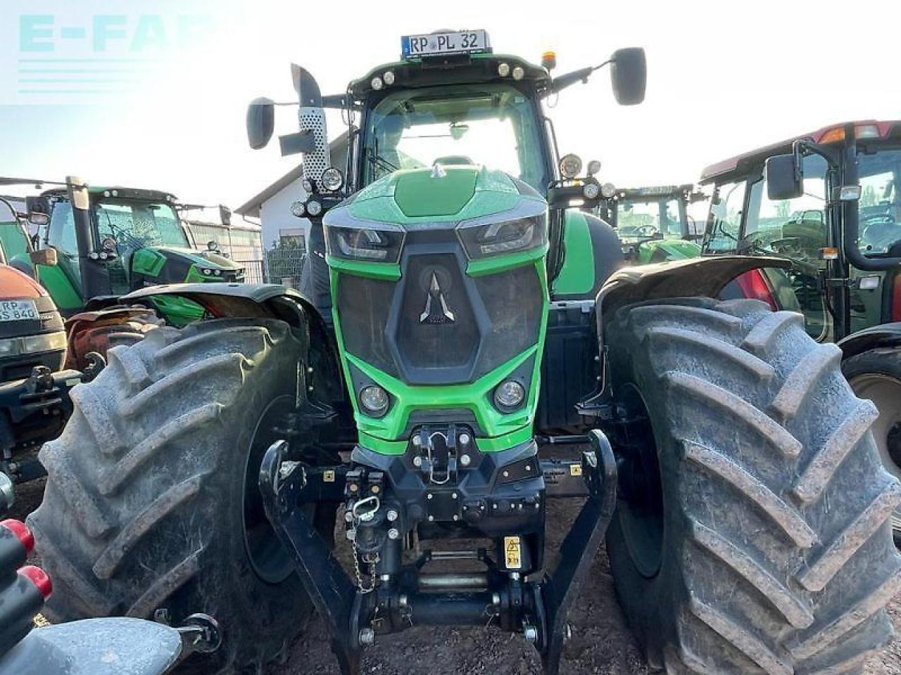 Deutz-Fahr agrotron 7250 ttv TTV - Traktors: foto 3 Deutz-Fahr agrotron 7250 ttv TTV - Traktors: foto 3